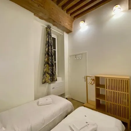 Presqu'ile Saint Nizier Coeur De Classe 4* *